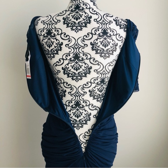 Tadashi Shoji Asymmetric Ruched Sleeve Gown Dress with Train Navy Blue XS S - Picture 11 of 13
